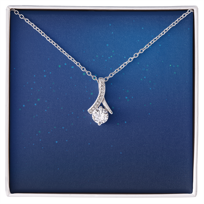 Alluring Beauty Necklace